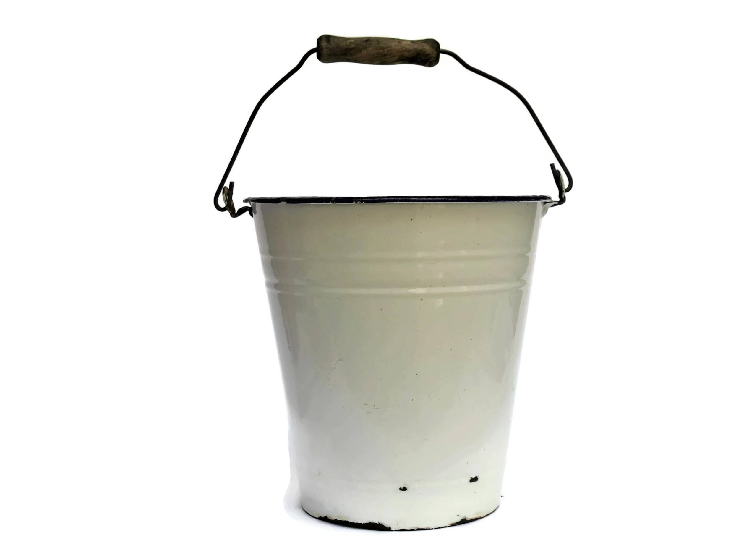 White Enamel Bucket. Rustic French Garden Decor. French Enamelware