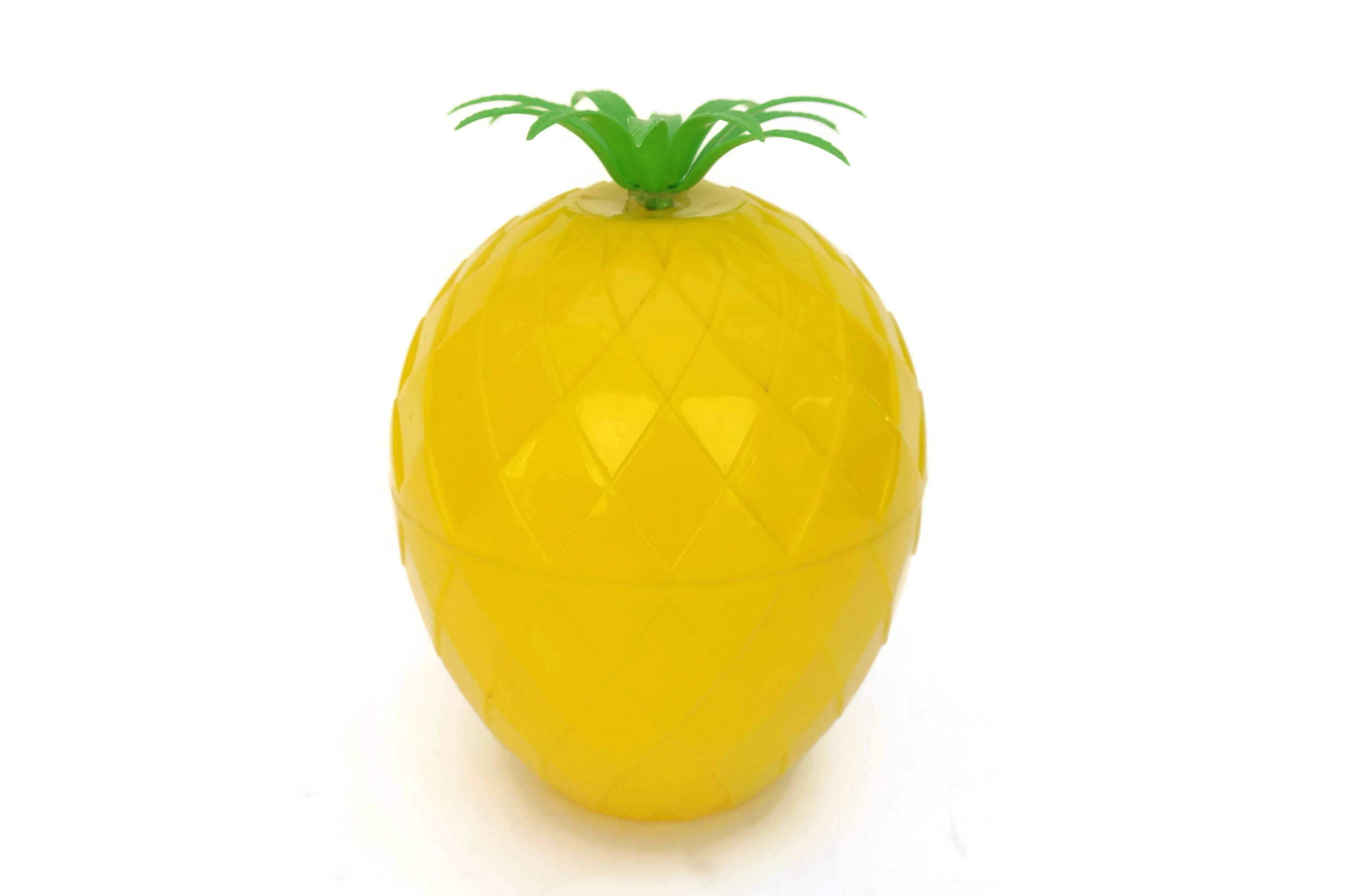 Vintage Yellow Plastic Pineapple Ice Bucket. Retro Barware. Yellow and