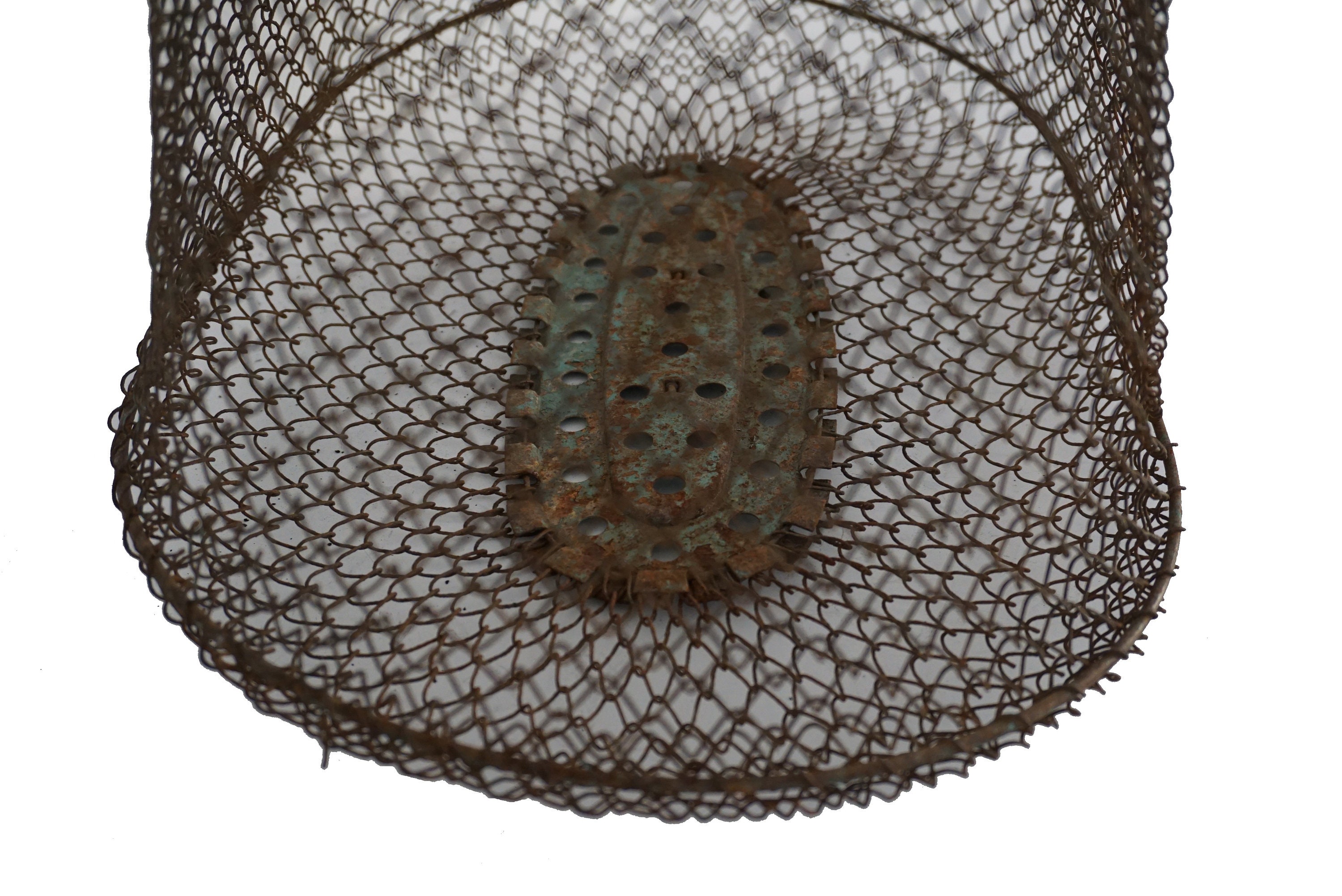 French Wire Floating Fish Basket with Collapsible Wire Mesh Cage