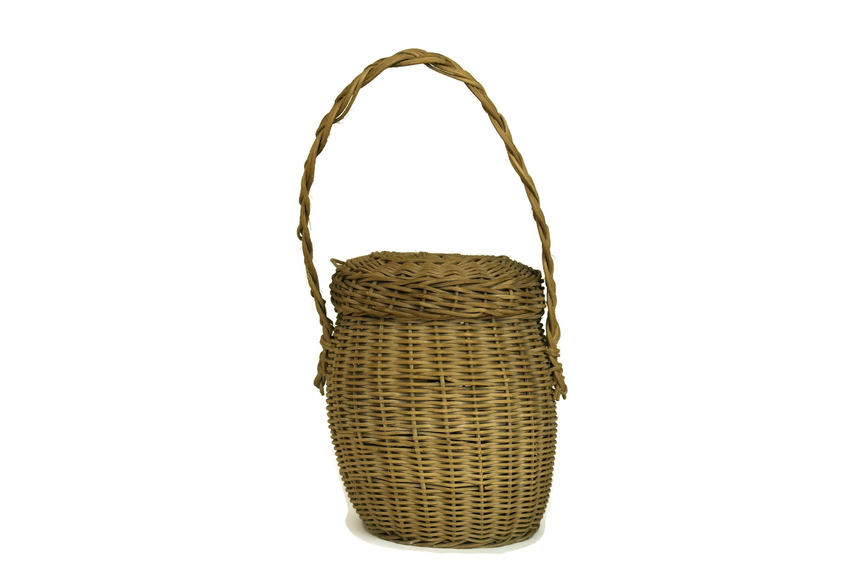 Vintage French Garlic Basket. Rustic Kitchen Decor and Storage. Hand