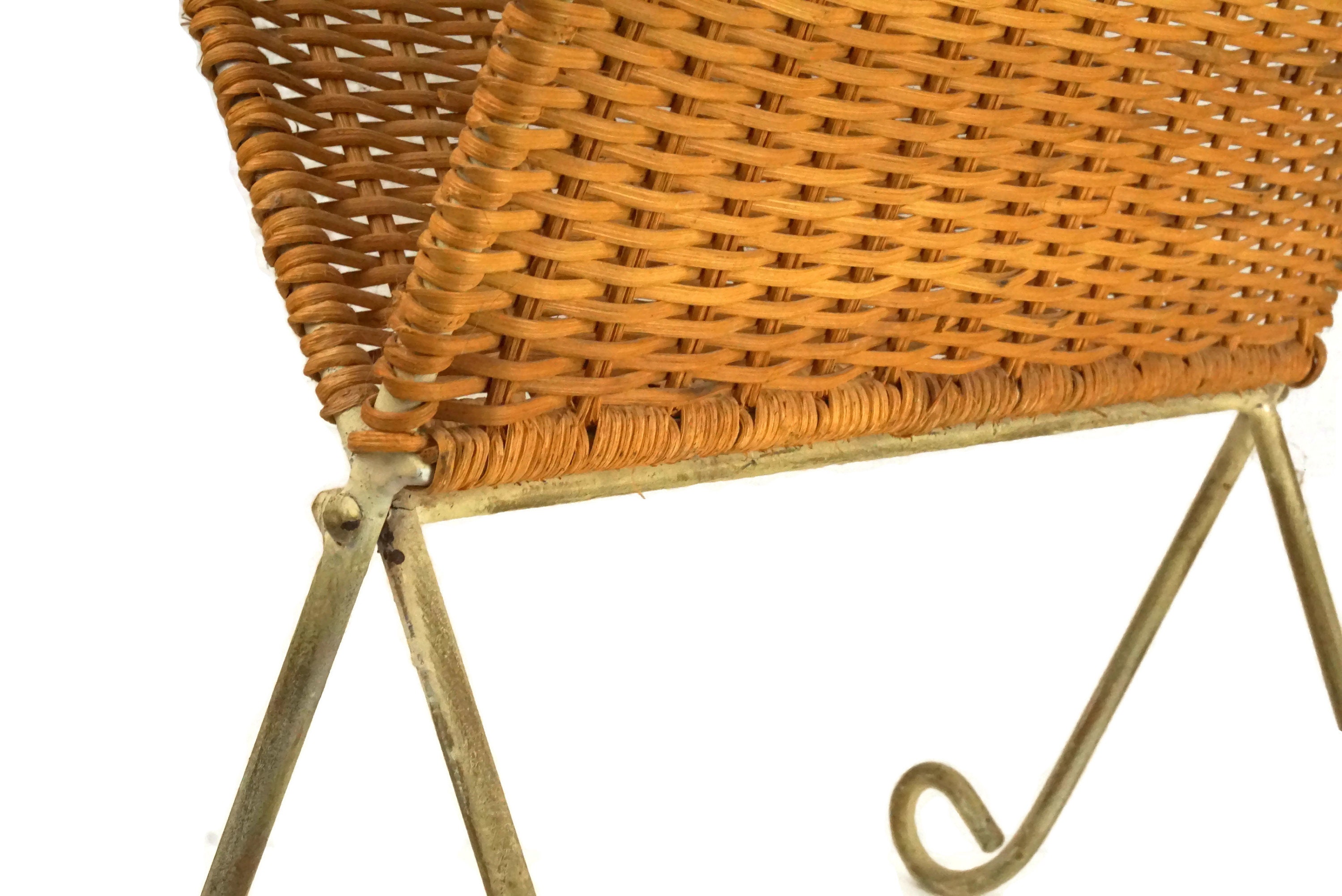 Folding Wicker Magazine Rack Holder, French Wrought Iron Frame Stand