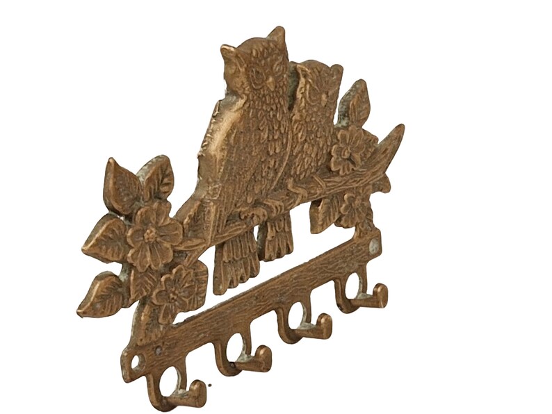 Brass Owls Key Key Display Rack