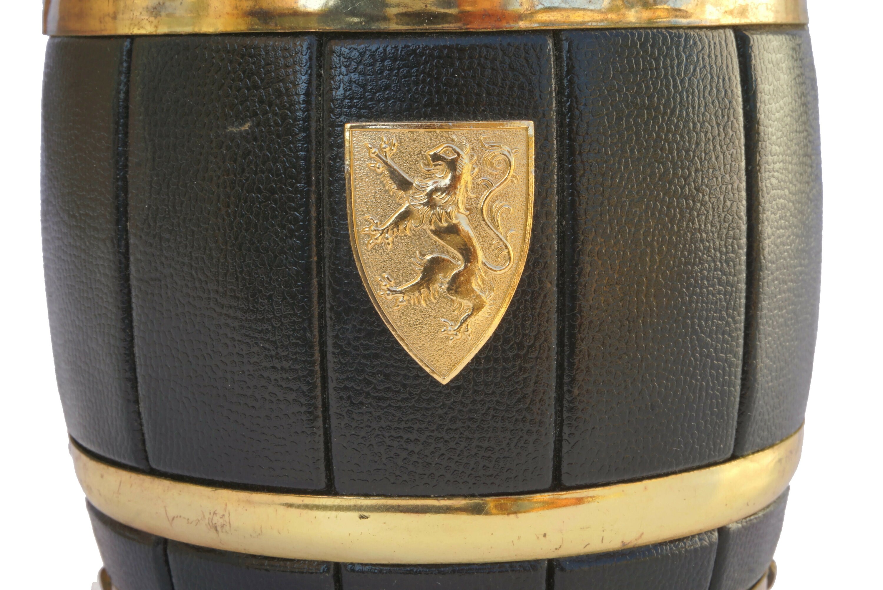 Keiwa Barrel Tabletop Cigarette Dispenser