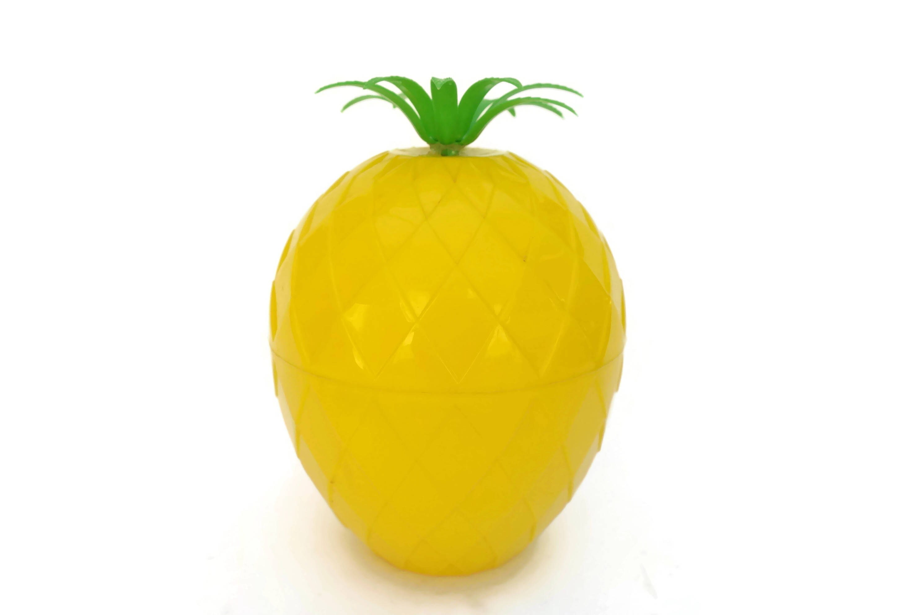 Vintage Yellow Plastic Pineapple Ice Bucket. Retro Barware. Yellow and