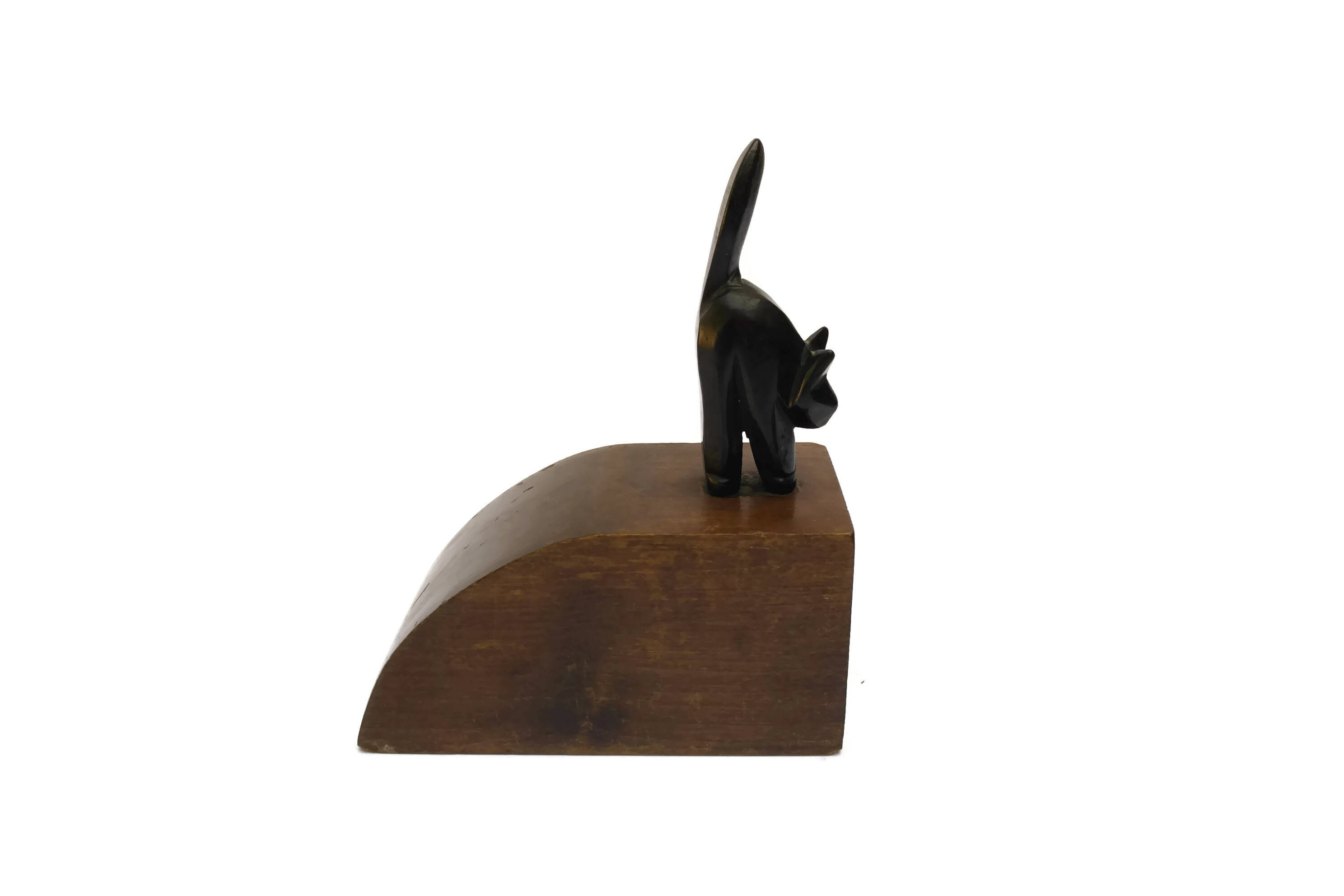 Black Cat Figure Bookends. French Art Deco Carved Wood Book Ends. Cat