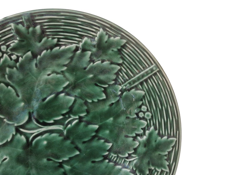 French Green Majolica Plate with Grape Vine Leaf and Basket Weave Pattern by GIEN image 7