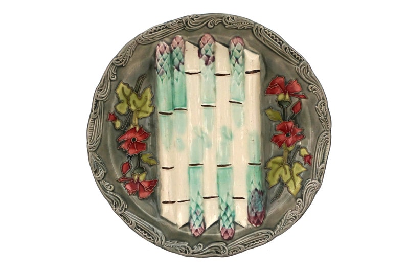 A French Majolica Asparagus Plate with Flowers by Longchamp