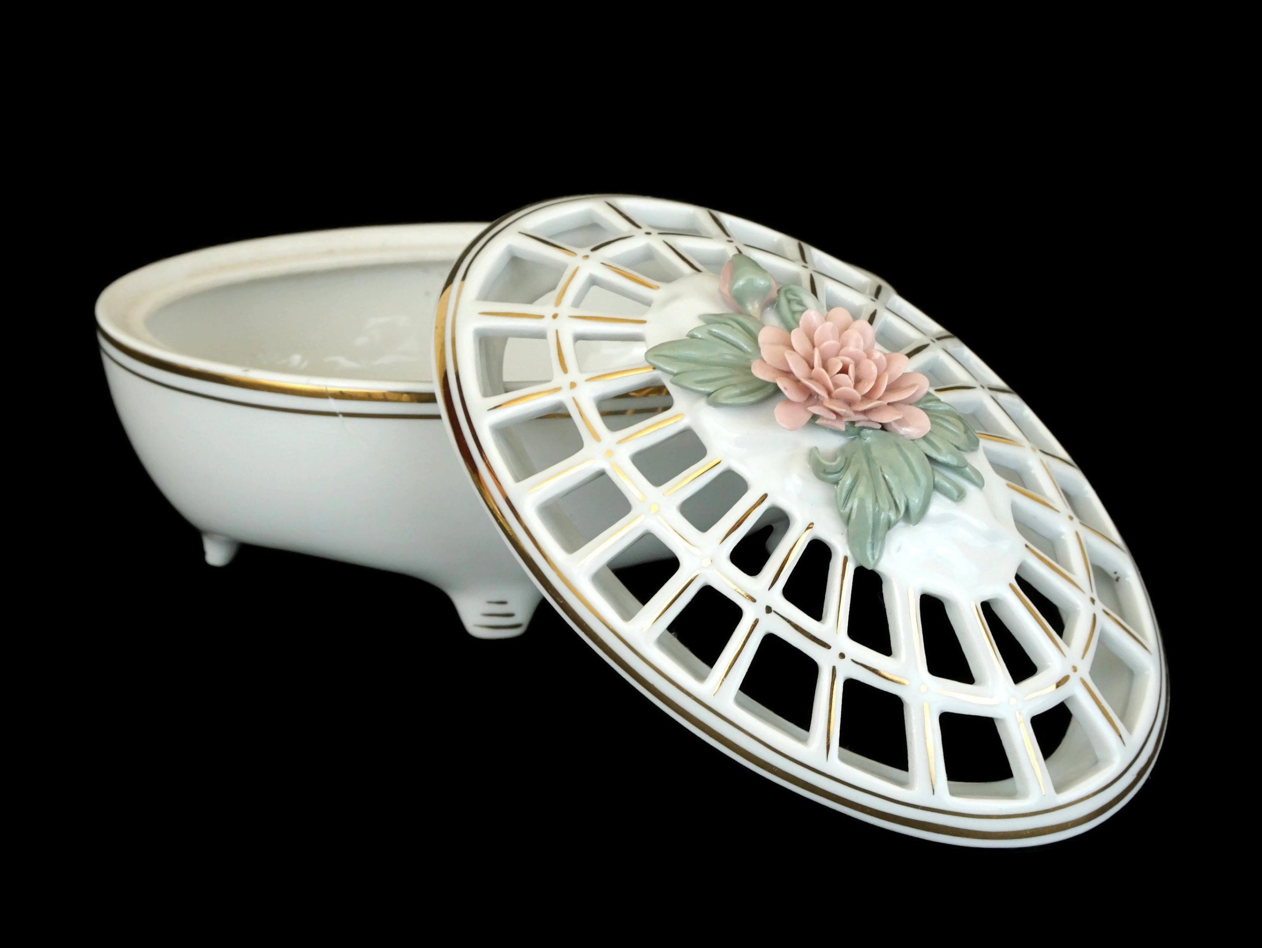 Vintage Porcelain Pot Pourri Bowl, Home Fragrance and Perfume Diffuser