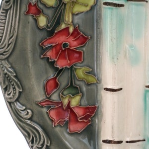 A Longchamp Majolica Asparagus Plate