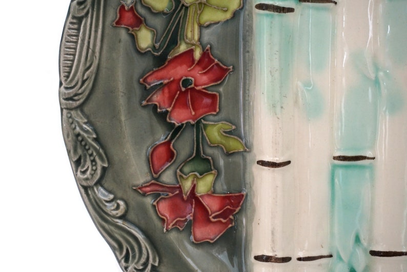 A Longchamp Majolica Asparagus Plate