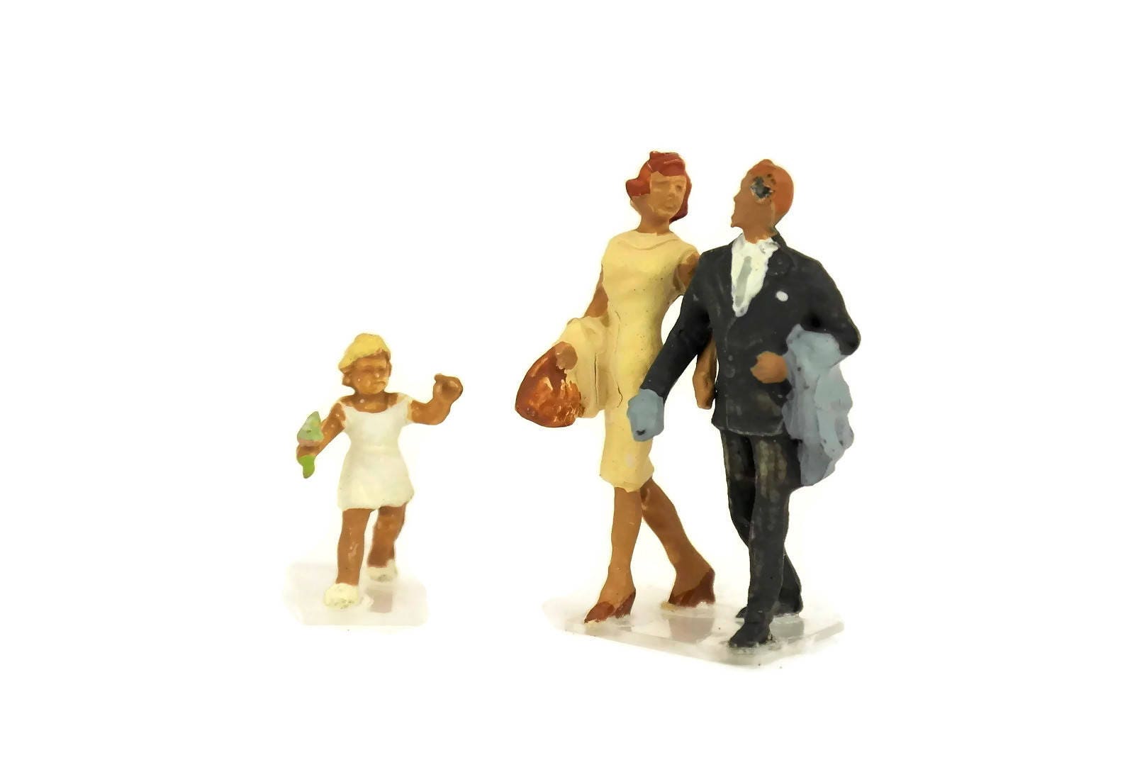 Vintage Preiser Miniature Figures. HO Scale Bride and Groom, Catholic Wedding Party. Preiser