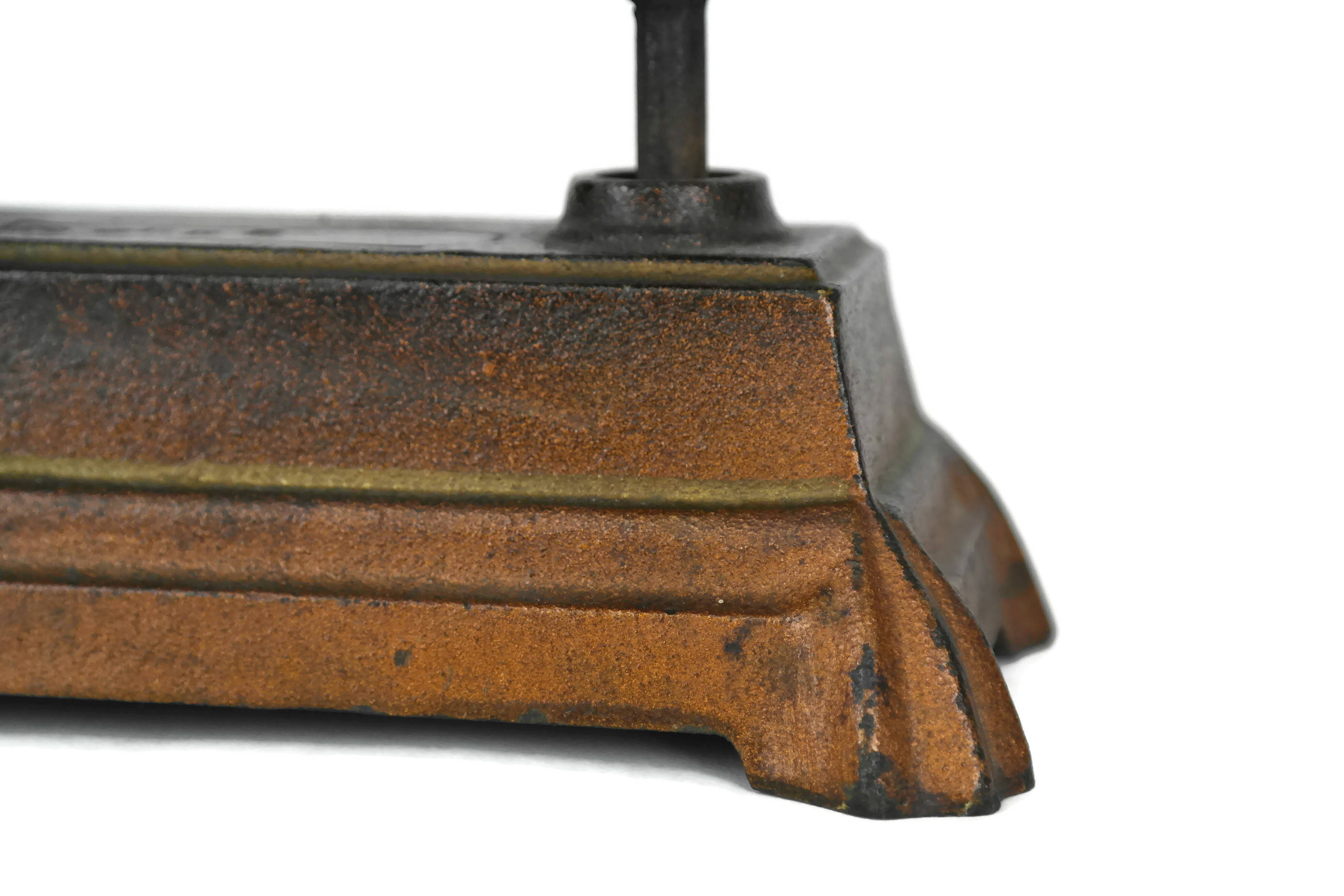 Antique Cast Iron Scales with Brass Measuring Pans.