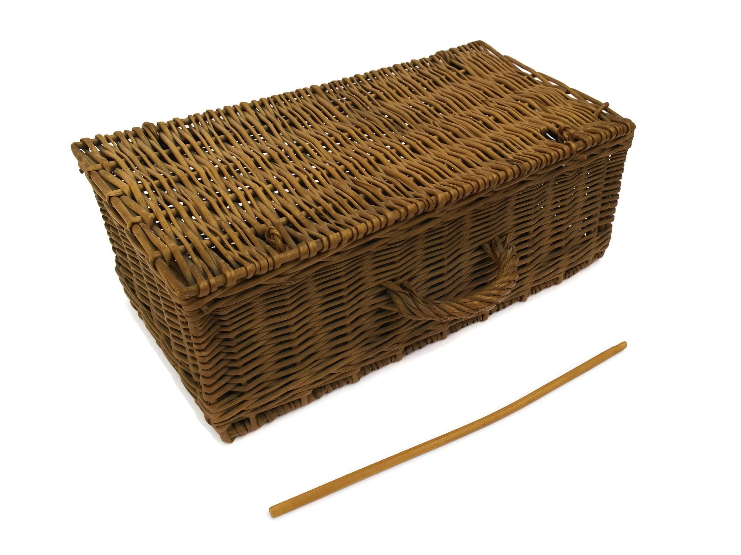 Antique French Wicker picnic Basket. Rustic Storage Basket with Lid and