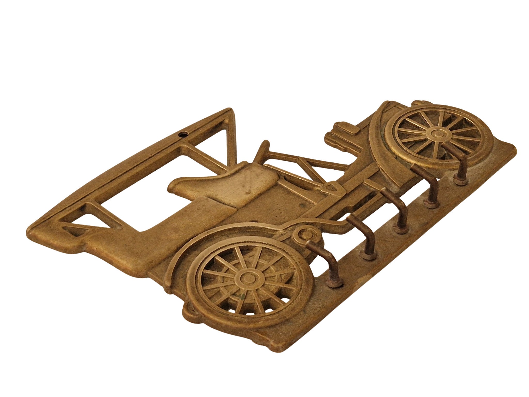 Brass Car Key Display Rack with 5 Hooks, Motorist Wall Hanging Decor