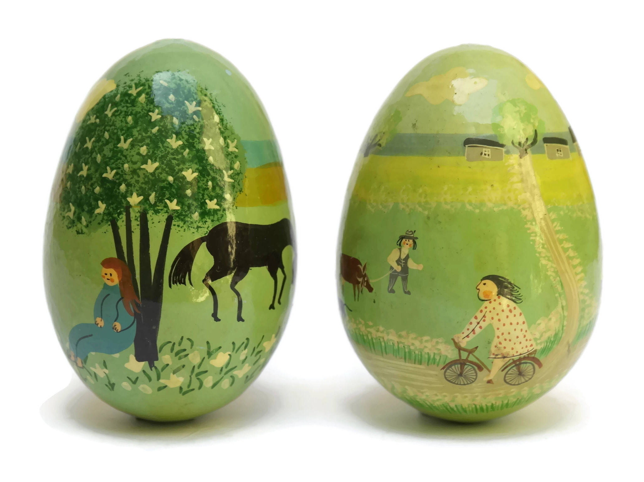 Vintage Folk Art Hand Painted Easter Eggs.