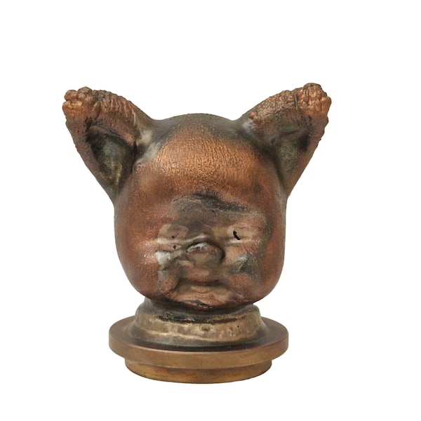 Ancien moule à tête de poupée avec oreilles de lapin, Matrice de jouet, Décor industriel