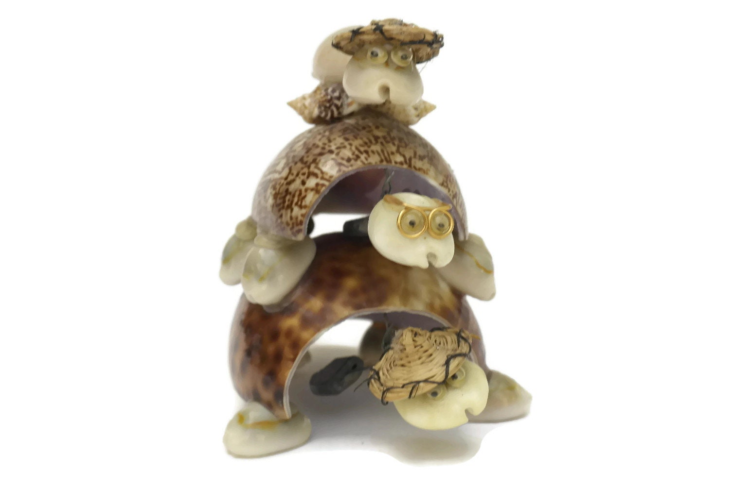 Vintage Seashell Souvenir. Turtle Family Figurines. Bobble Head Nodder.