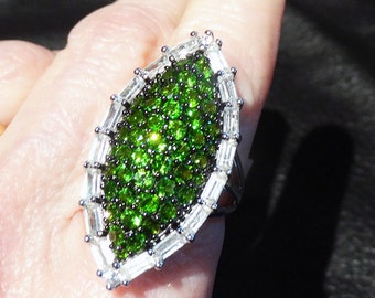 Siberian Emerald Ring, 5.97 ctw