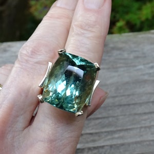 Blue green aquamarine ring deals