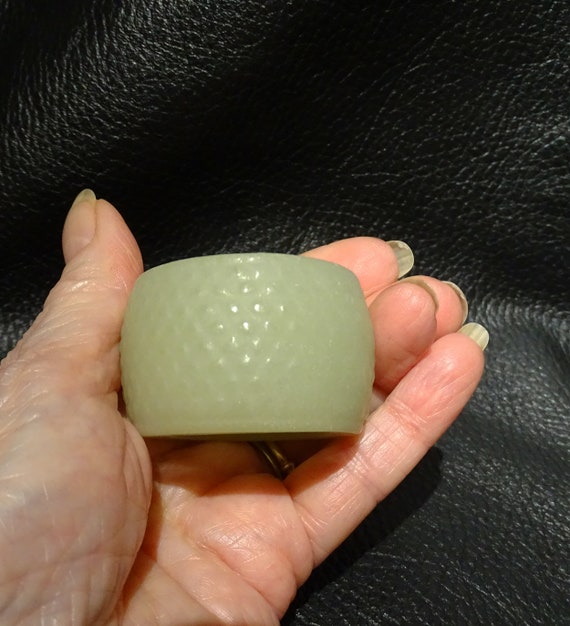 Antique Jade Ring , Hetian Nephrite, Ca 1800s - image 2