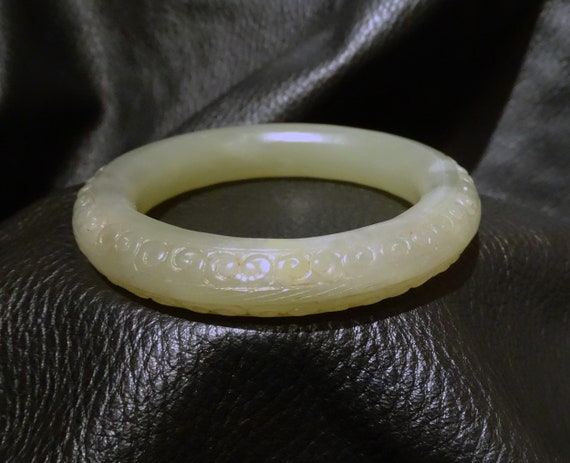 Jade Bangle Bracelet, 56 mm, Antique 1800s - image 2