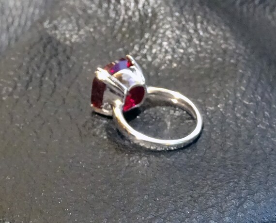 Ruby Solitaire Ring, Vintage Jewelry - image 4