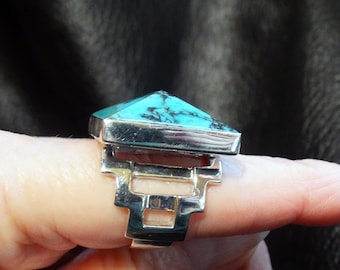 Kingman Turquoise Pyramid Ring, Sterling Silver