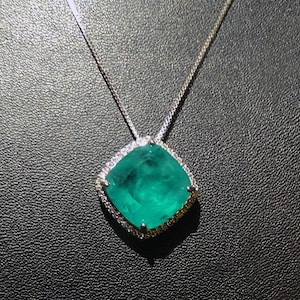 Emerald Pendant Necklace