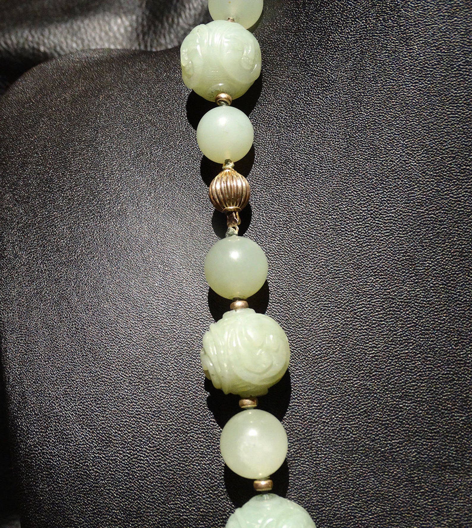 Vintage Jade Necklace Carved and Smooth Beads Etsy