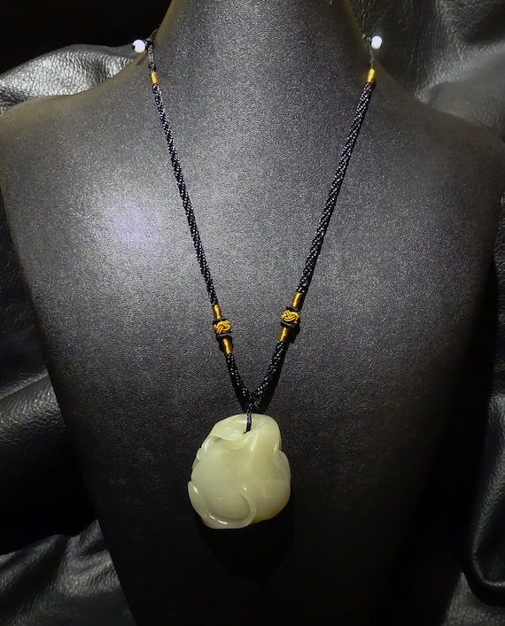 Jade Pendant Necklace, Hetian Nephrite, Qing 1800s - image 5