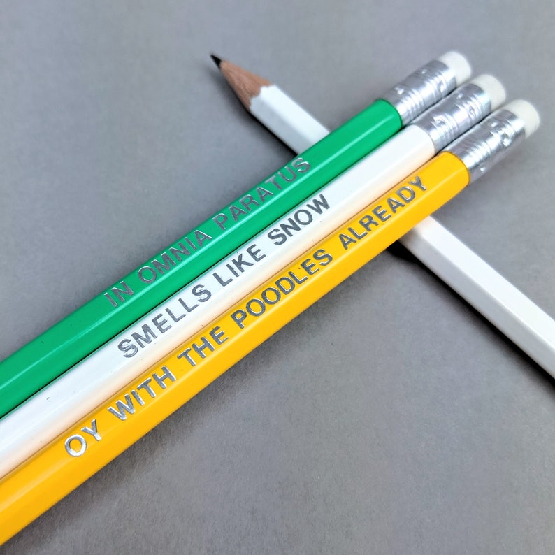 Lorelai Rory Pencil Gift In Omnia Paratus Gilmore Girls Pencil Set Smells Like Snow Tv Show