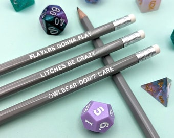 Juego de lápices de monstruos de D&D: Dungeons and Dragons y juegos de rol de mesa.