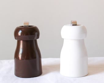 Vintage Enzo Mari Java Pfeffermühle und Salzmühle für Zani & Zani, italienisches Space Age Design der 1970er Jahre, Mid Century Modern Kitchen Decor