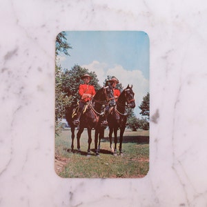 Cartolina Vintage Polizia Reale Canadese a Cavallo