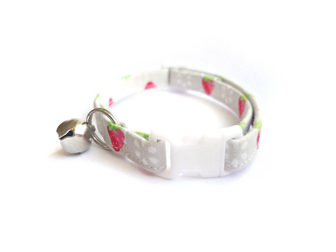 Strawberry Cat Collar Breakaway Cat Collar Cute Strawberries Etsy