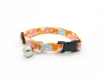 Floral Cat Collar, Breakaway Cat Collar, 70s Flower Pattern, Cat or Kitten Collar, Pink Orange Blue Yellow