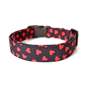 Valentine's Dog Collar, Valentine's Day Collar, Designer Dog Accessories, Pet Accessories, Adjustable Fabric Collar, Black and Red Hearts