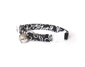 Floral Cat Collar, Breakaway Cat Collar, Black & White