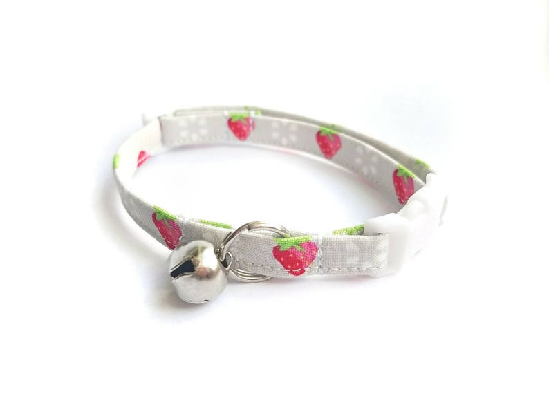 Strawberry Cat Collar Breakaway Cat Collar Cute Strawberries Etsy