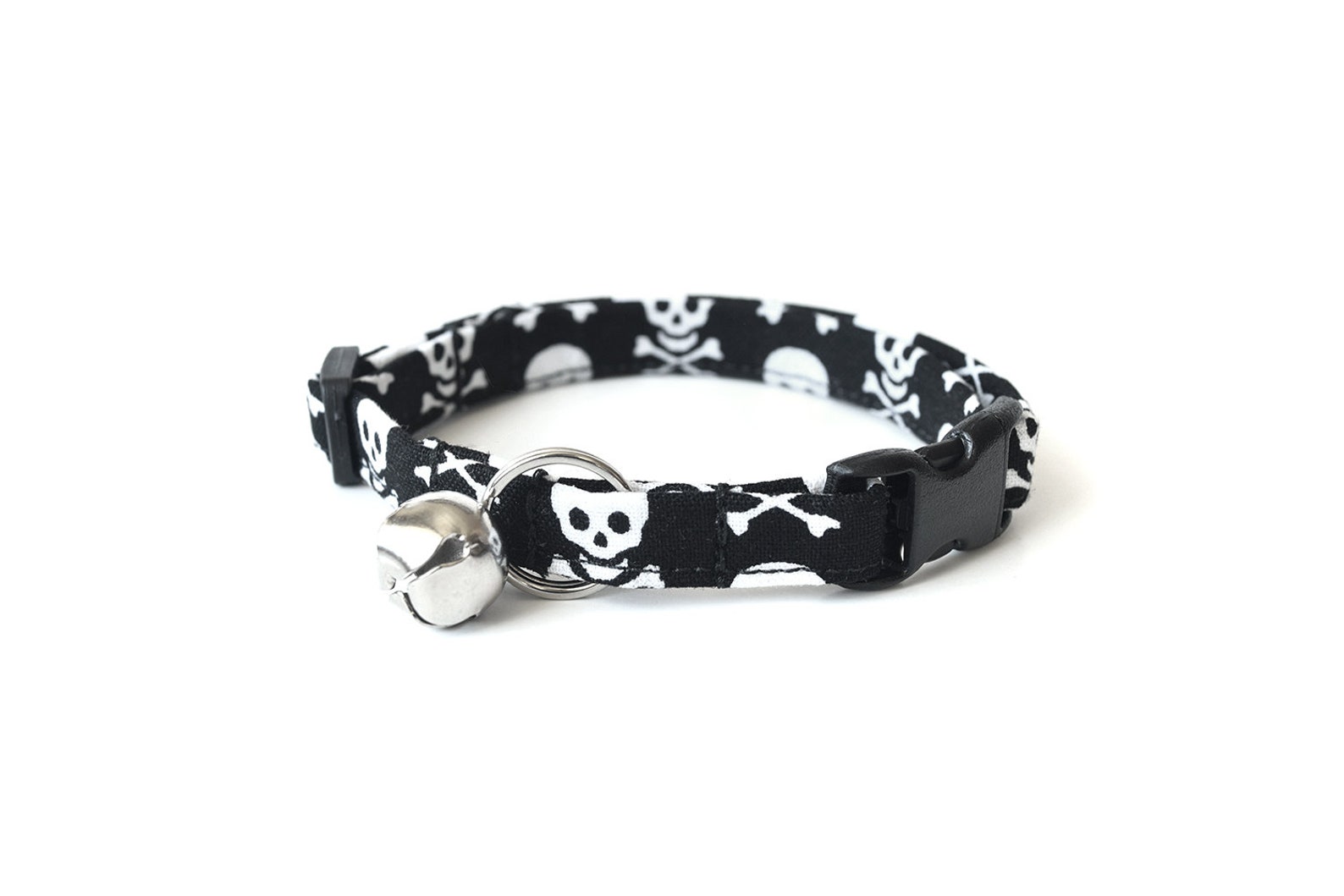 Skull Cat Collar Breakaway Cat Collar Black & White Skulls Etsy