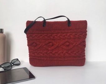 Red hand knitted tote bag with leather handles