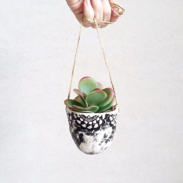 Lace Ceramic Hanging Planter - Succulent Planter