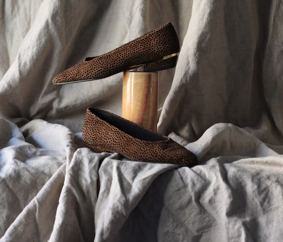 des années 90 pompes à imprimé animales / écumoires léopard / Marron chaussures plates zapatos planos animal print / zapatos ante mujer vintage / 5,5 US / UE 36 | Nombreux Dans La Variété
des années 90 pompes pompes pompes à imprimé animales / écumoires léopard / Marron chaussures plates zapatos planos animal print / zapatos ante mujer vintage / 5,5 US / UE 36 | Nombreux Dans La Variété
4f12fa