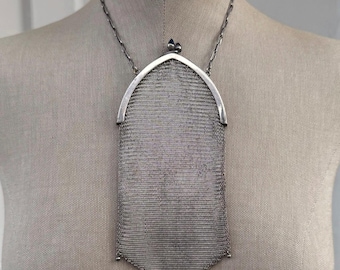 Antique Art Deco Silver Mesh Purse with Blue Cabochon Clasp - 1920s Flapper Alpacca Chain Mail Evening Bag - R&W Chainmail Purse