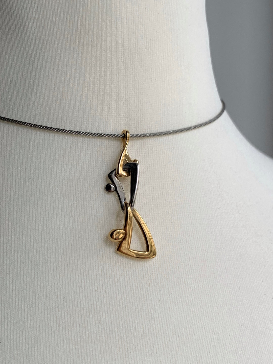 Collier Plaqué Or Charles Jourdan - Pendentif Danseuse Acrobate - Bijou Vintage D'Occasion