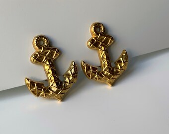 1990s Rochas anchor earrings, golden anchor shape earrings, Rochas vintage jewelry, pendientes vintage Rochas, bisutería vintage años 90