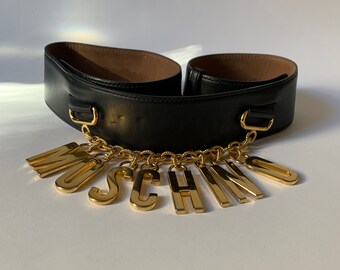【新品未使用】MOSCHINO ナパレザーベルト　定価10万 Moschino belt redwall vintage leather belt gold subtitles