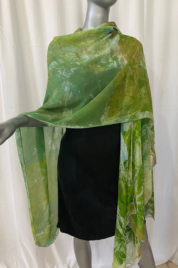 Silk cape or shoulder wrap, green ad white,crepe de chine