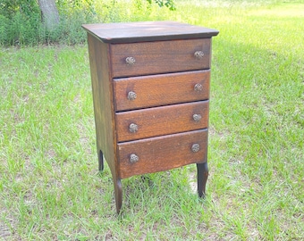 Antique Chair & Sewing Machine Desk – Giving It Away Today