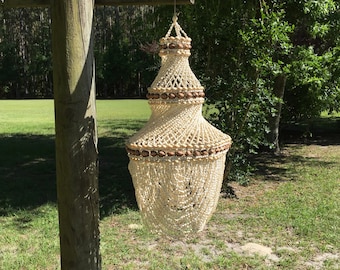 Shell wall hanging , macramé, seashell art, 1960-70, boho decor, hippie, porch decor, beach house, coastal  decor,
